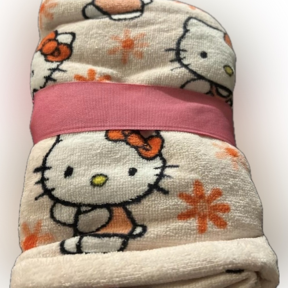 Hello Kitty Peach Cotton Hand Towels Set of 2